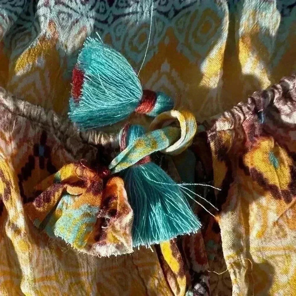 NWT 2X Plus Size Democracy top With Tassle Tie - Picture 4 of 10